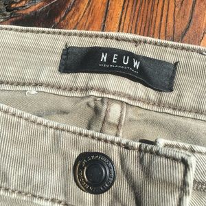 Men’s Neuw Pants (34)
